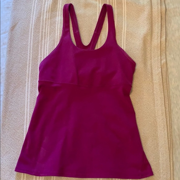 Lulu lemon workout tank with fun back - Picture 4 of 4